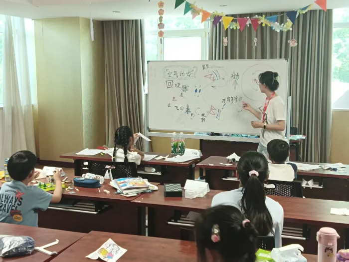 2026.8.5托管4 2026.8.5托管4